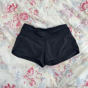 Lululemon speed up short 2.5”